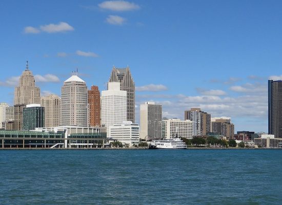 By Ken Lund from Reno, Nevada, USA - Downtown Detroit, Michigan from Windsor, Ontario, CC BY-SA 2.0, https://commons.wikimedia.org/w/index.php?curid=54268063